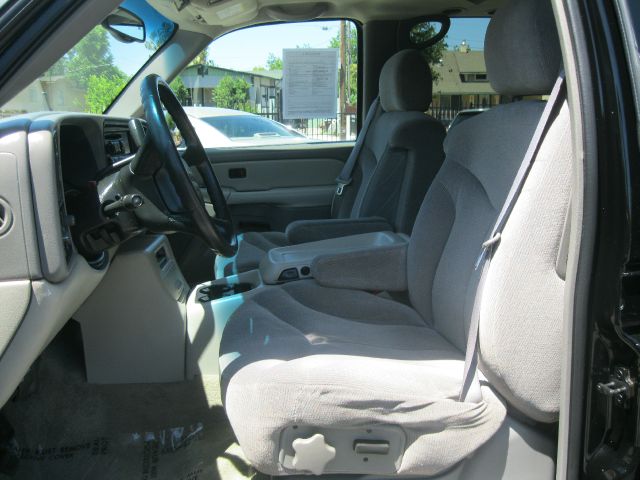 GMC Yukon 2002 photo 1