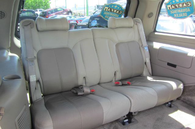 GMC Yukon 2002 photo 15