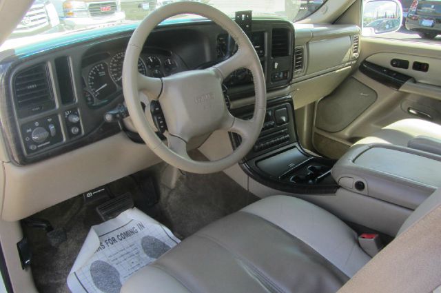 GMC Yukon 2002 photo 23