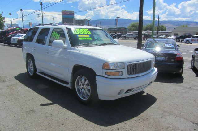 GMC Yukon 2002 photo 26