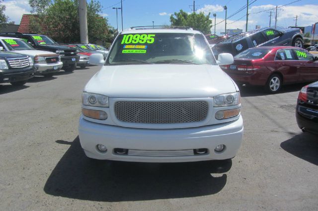 GMC Yukon 2002 photo 29