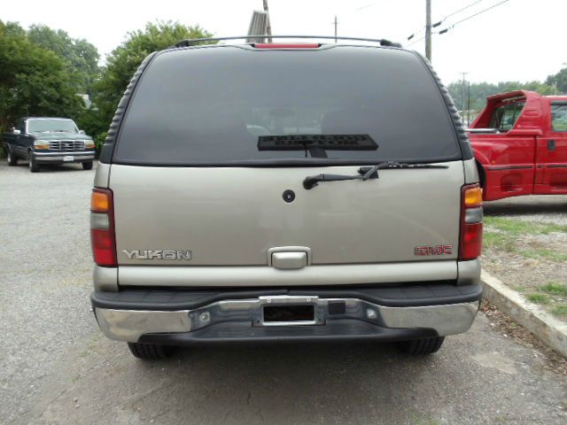 GMC Yukon 2002 photo 19