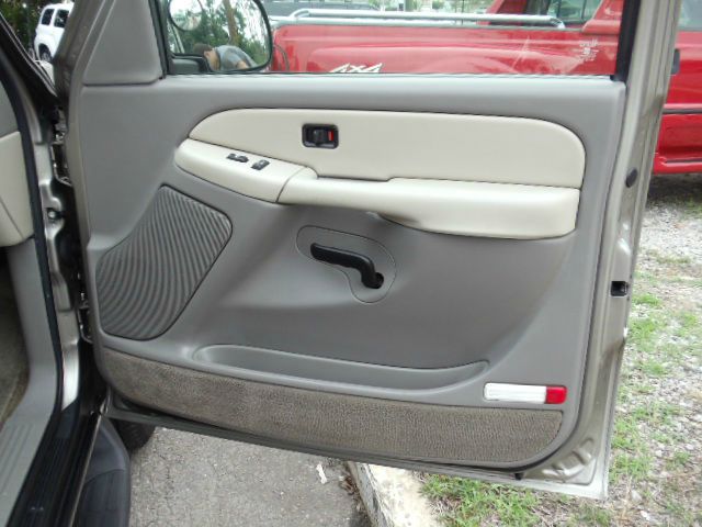 GMC Yukon 2002 photo 9