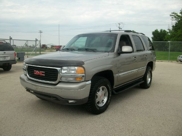 GMC Yukon 2002 photo 4