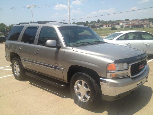 GMC Yukon 2002 photo 4