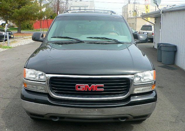 GMC Yukon 2002 photo 4