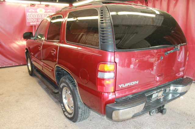 GMC Yukon 2002 photo 14