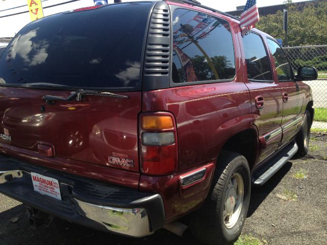 GMC Yukon 2002 photo 3