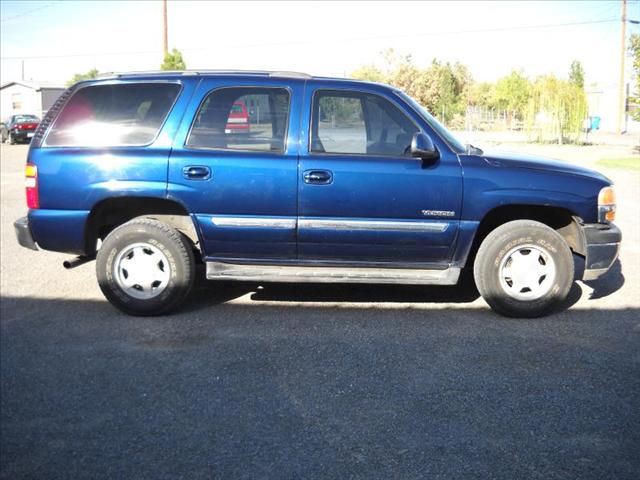 GMC Yukon 2003 photo 1