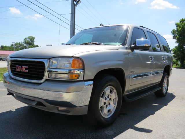 GMC Yukon 2003 photo 1