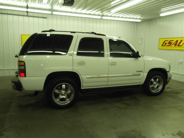 GMC Yukon 2003 photo 20