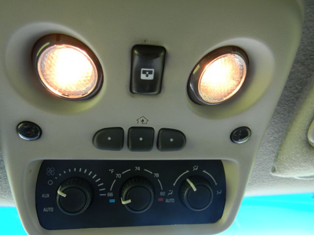 GMC Yukon 2003 photo 14