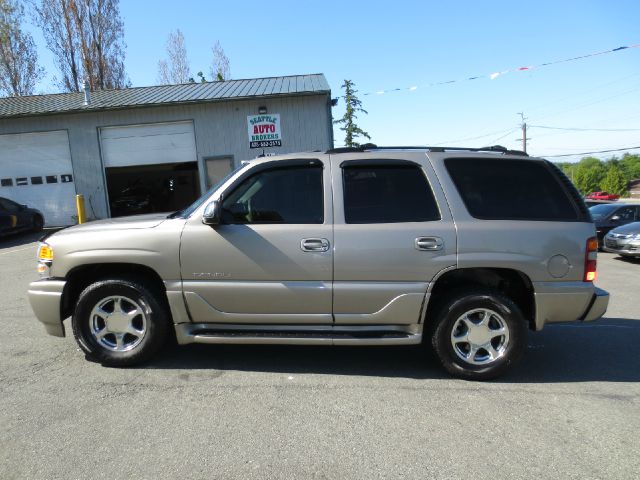 GMC Yukon 2003 photo 19