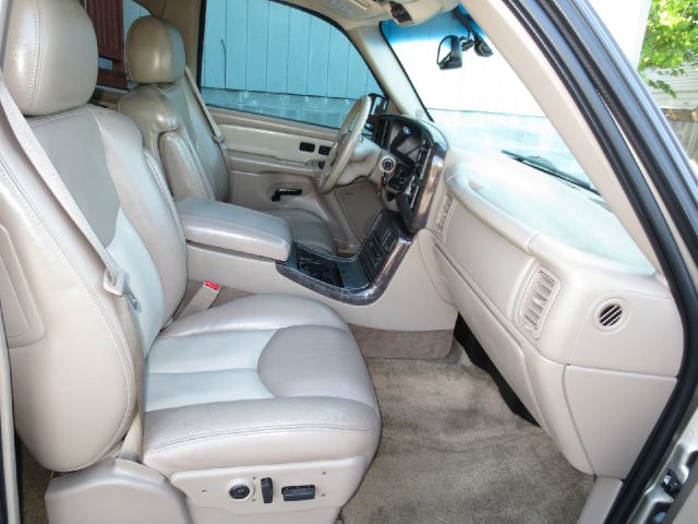 GMC Yukon 2003 photo 3