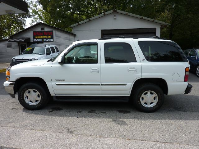 GMC Yukon Wagon SE SUV