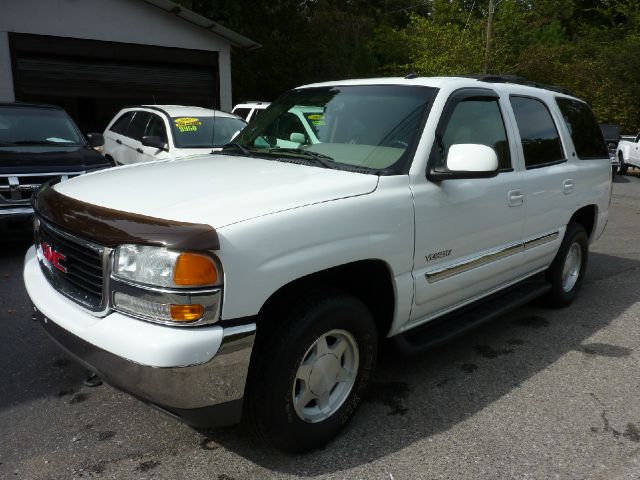 GMC Yukon 2003 photo 4