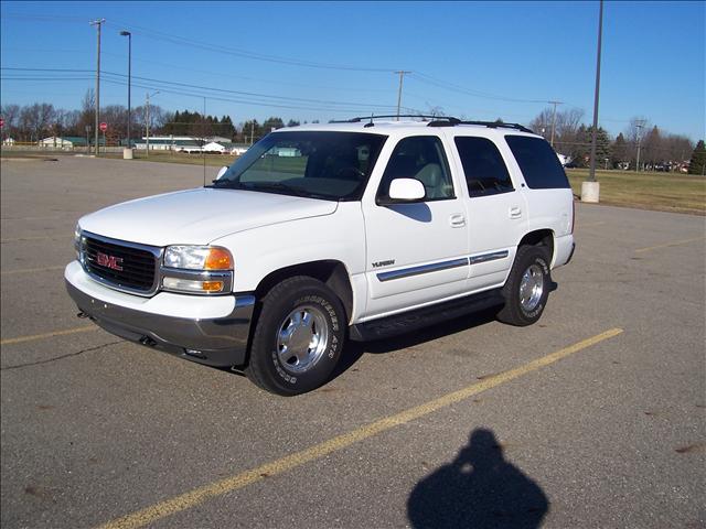 GMC Yukon 2003 photo 1