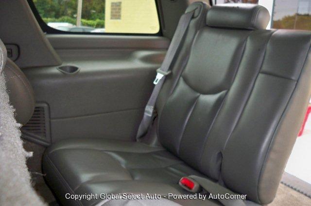 GMC Yukon 2003 photo 3