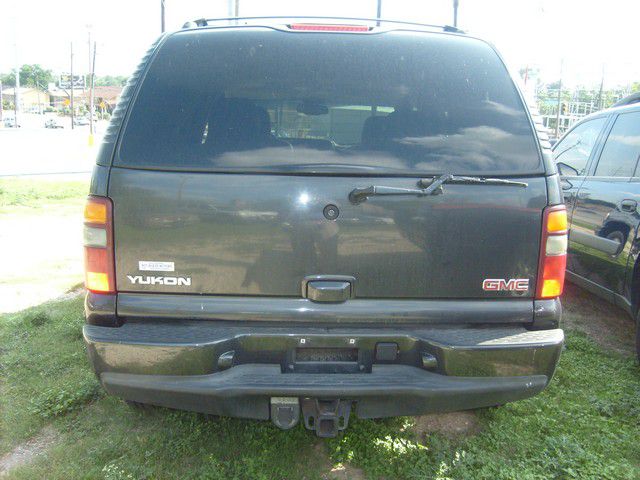 GMC Yukon 2003 photo 15