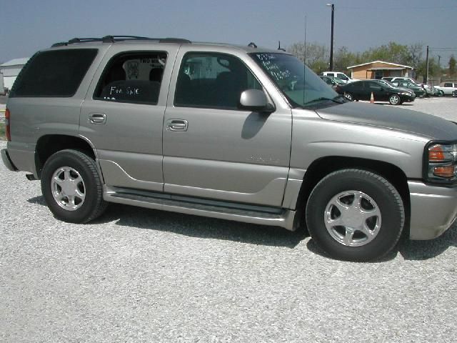 GMC Yukon 2003 photo 4