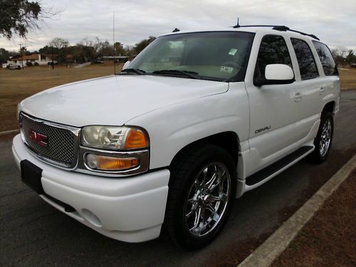 GMC Yukon 2003 photo 1