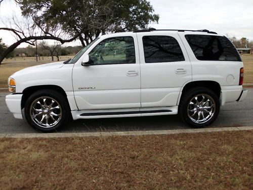 GMC Yukon 2003 photo 4