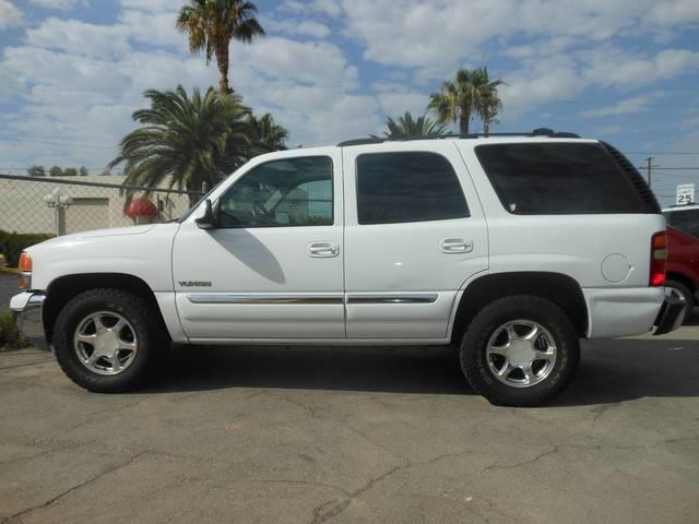 GMC Yukon 2003 photo 3