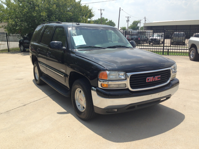 GMC Yukon 2003 photo 1