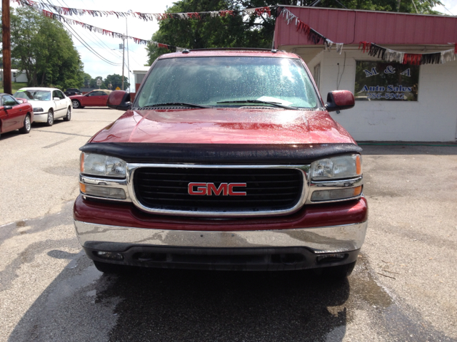 GMC Yukon 2003 photo 4