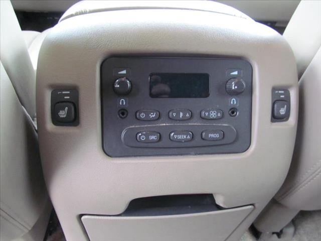 GMC Yukon 2003 photo 12