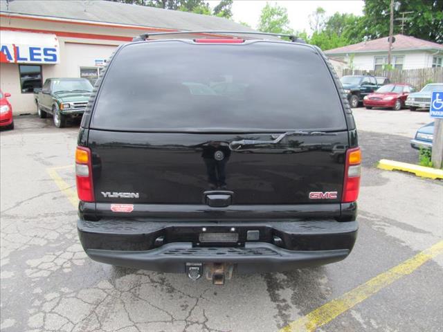 GMC Yukon 2003 photo 15