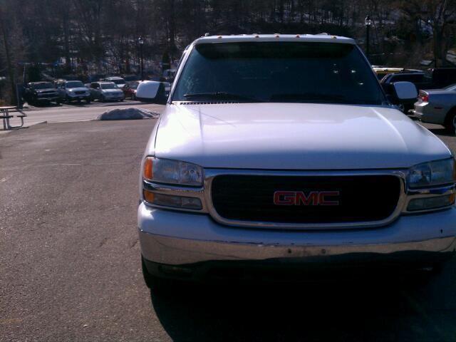 GMC Yukon 2004 photo 4