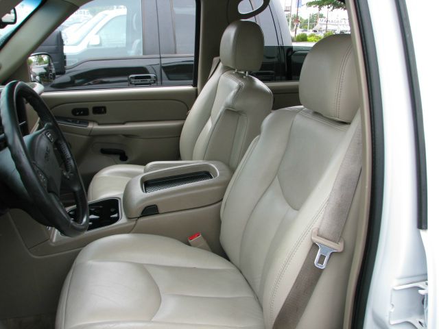 GMC Yukon 2004 photo 4