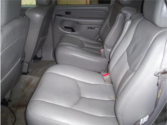 GMC Yukon 2004 photo 5