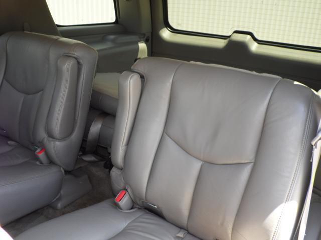 GMC Yukon 2004 photo 25