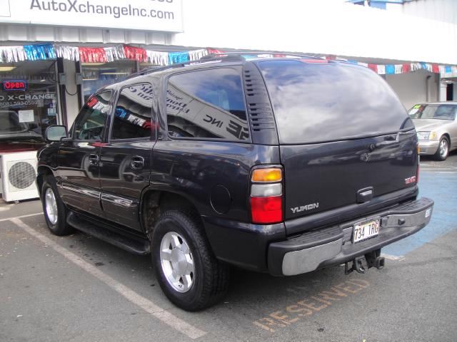 GMC Yukon 2004 photo 4