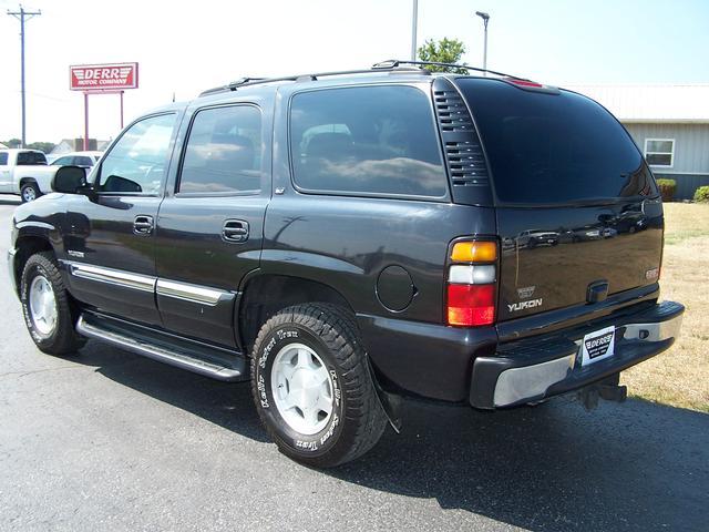 GMC Yukon 2004 photo 5