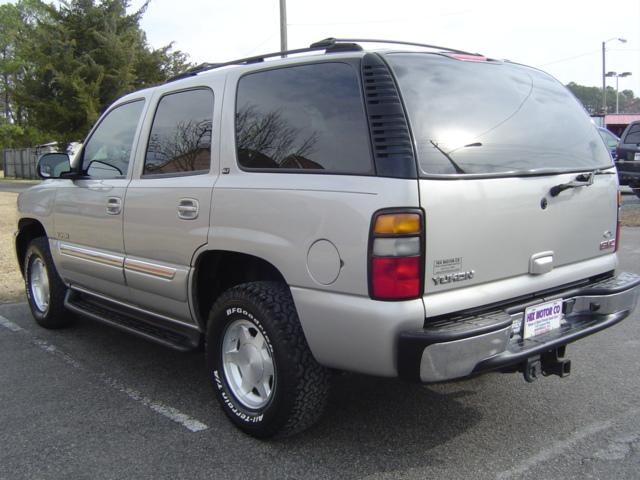 GMC Yukon 2004 photo 3