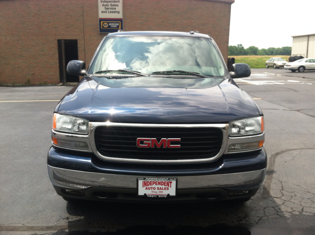 GMC Yukon 2004 photo 4