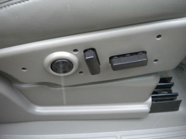 GMC Yukon 2004 photo 49