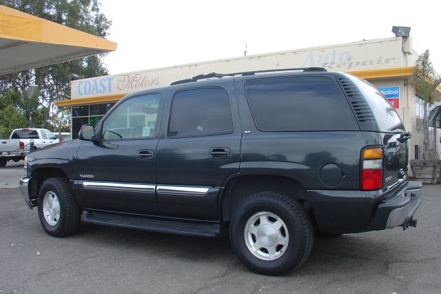 GMC Yukon 2004 photo 4