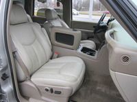 GMC Yukon 2004 photo 3