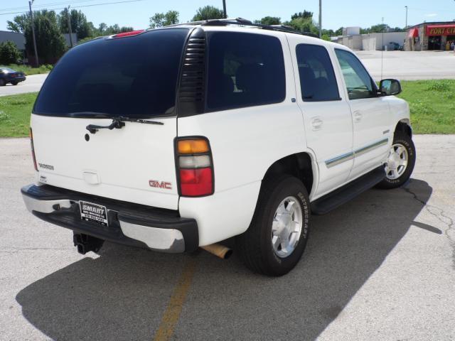 GMC Yukon 2004 photo 25