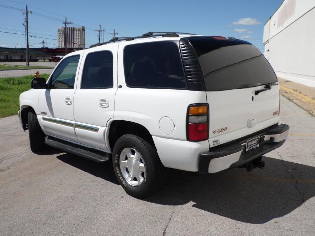 GMC Yukon 2004 photo 27