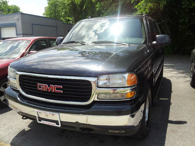 GMC Yukon 2004 photo 4