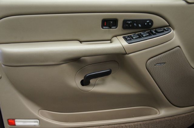 GMC Yukon 2004 photo 3