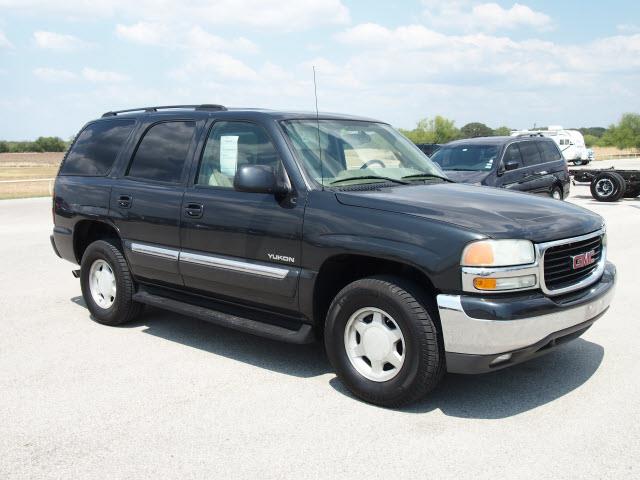 GMC Yukon 2004 photo 4