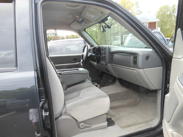 GMC Yukon 2005 photo 12