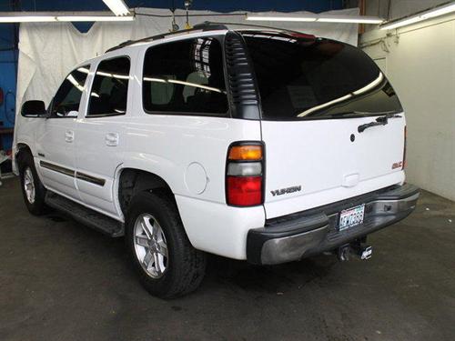 GMC Yukon 2005 photo 2