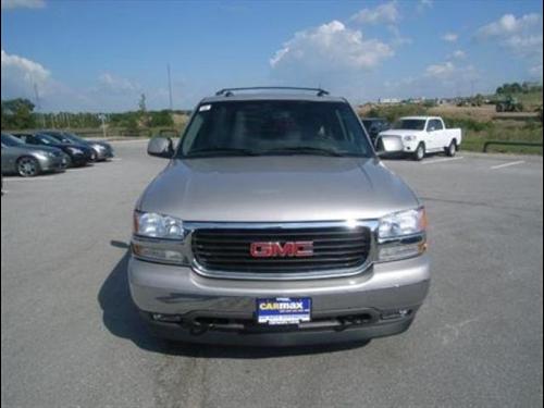 GMC Yukon 2005 photo 1